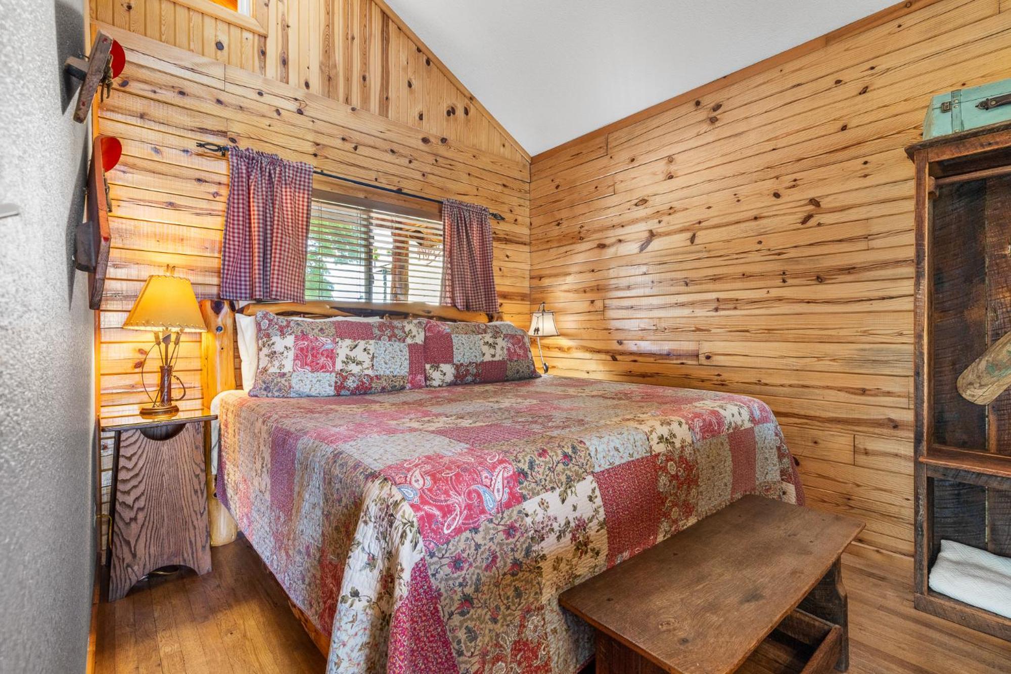 Roadrunner Inn And Log Cabins Eureka Springs Exterior foto